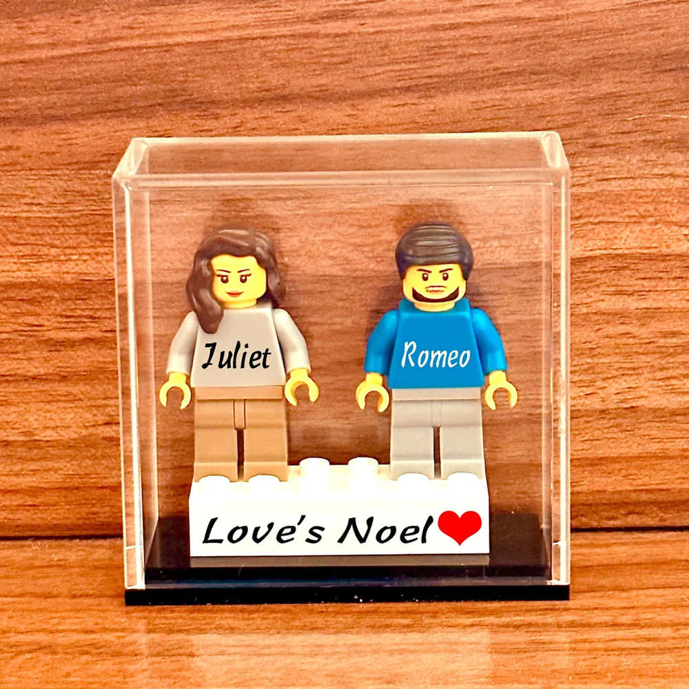 Festive Portraits: Personalized Brick Figures for Christmas,Valentine's, and Birthdays 1